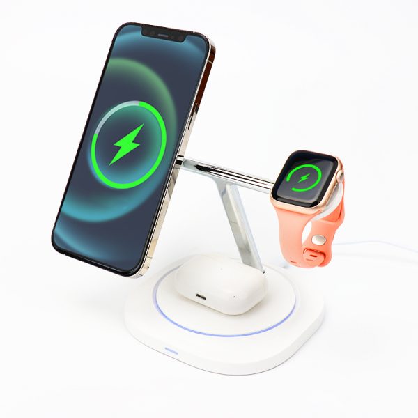 Magnetic 3-in-1 Wireless Fast Charger with Multi-Device Compatibility D10A