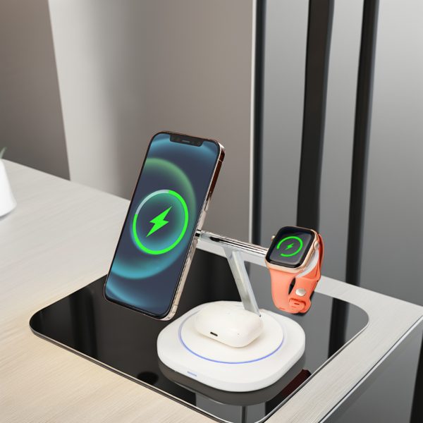 Magnetic 3-in-1 Wireless Fast Charger with Multi-Device Compatibility D10A - Image 5